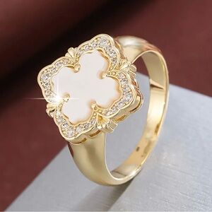 Pastoral Style Clover Ring for Women